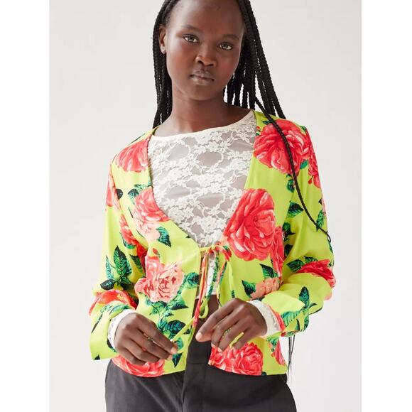 Urban Outfitters AFRM Yamila Printed Flyaway Top Small Floral Multi NWT - Picture 9 of 9